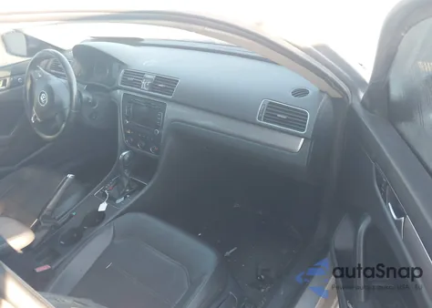 2015 Volkswagen Passat 1.8T Limited Edition from USA, damaged, VIN 1VWAT7A31FC114512